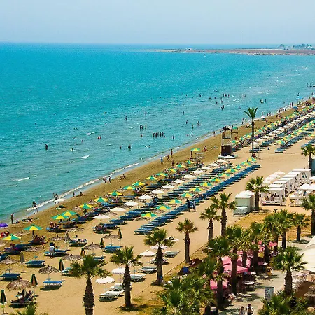 Makenzie View Apartament Larnaca